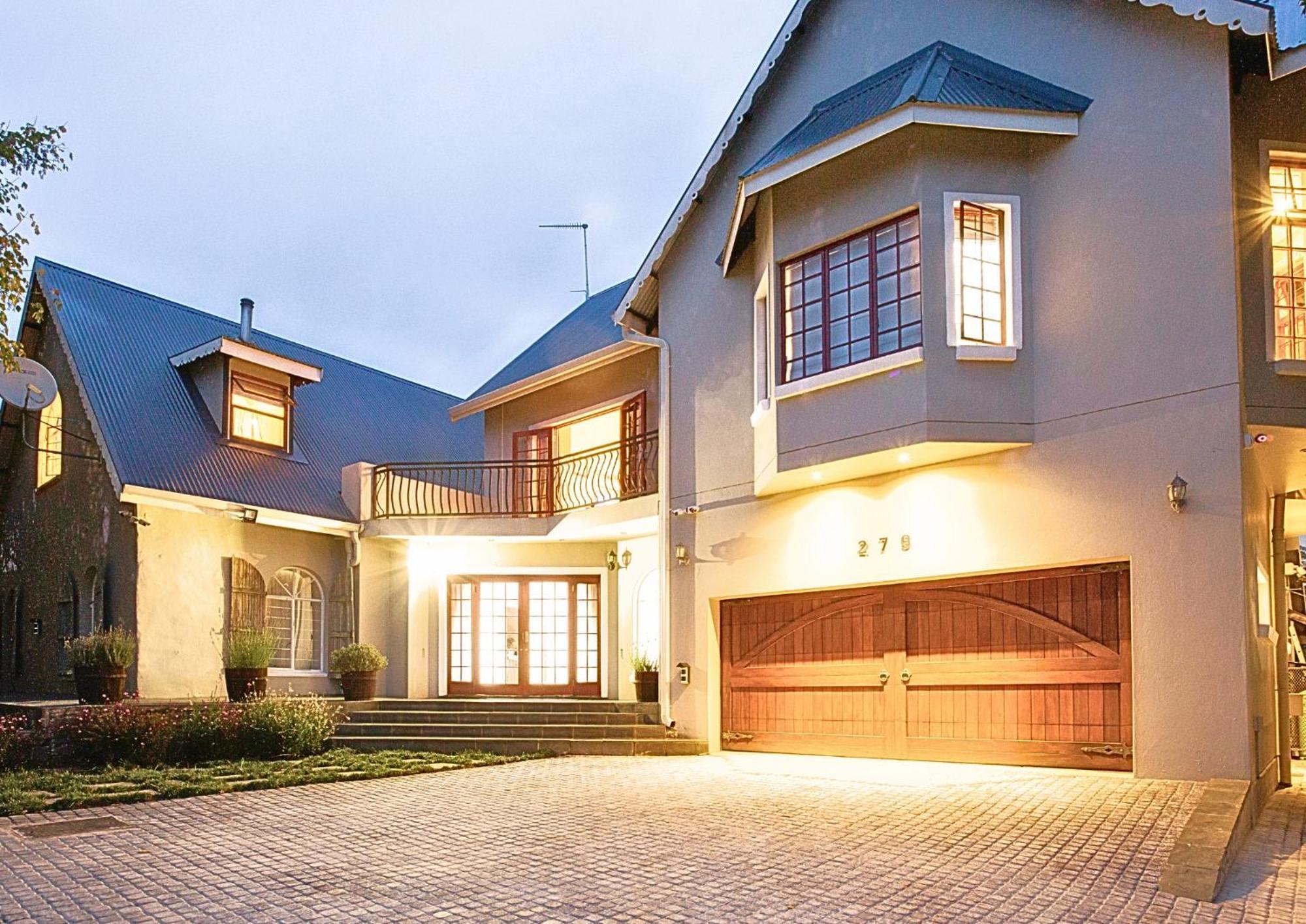 The Browns' Luxury Suites & Cottage Dullstroom Exterior foto